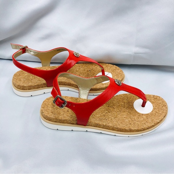 NIB Kelly & Katie Red Sandals - Picture 3 of 16